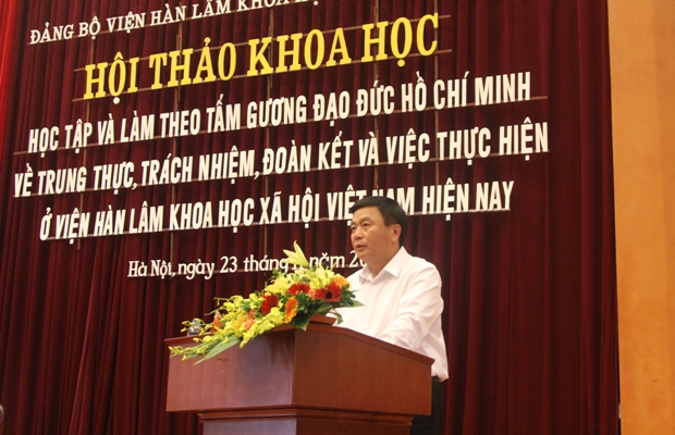 Học tập và làm theo tấm gương đạo đức Hồ Chí Minh về trung thực, trách nhiệm và đoàn kết